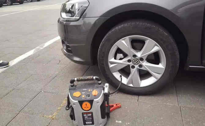 东乡区汽车搭电案例